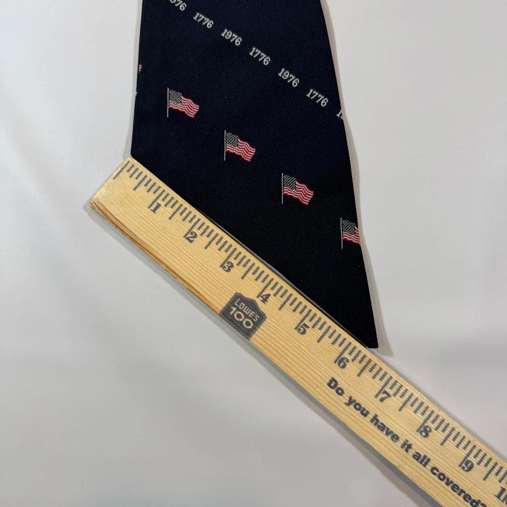 VTG American Flag Blue Bicentennial Scarf Neck Tie Navy Blue Patriotic 1776 1976